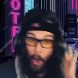 🕺
