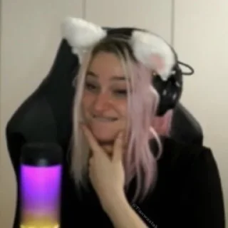 😏