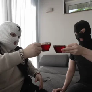 🥂