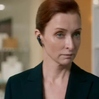 🤨