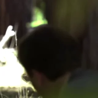 🤨