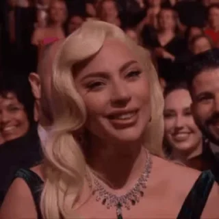 😘