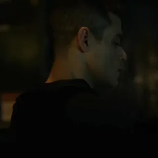😐