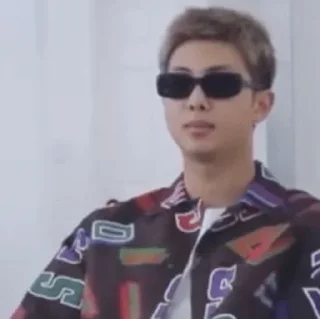 😎