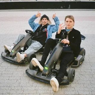 🏎