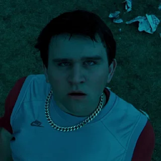 😳
