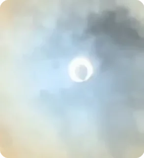😱