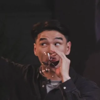 🍷