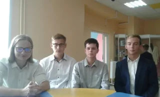 👨‍👨‍👦‍👦