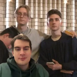 😎