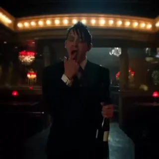 🫦