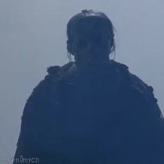 😈