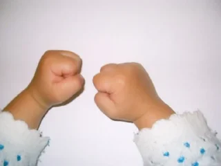 👊