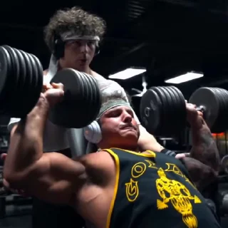 💪