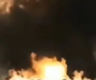 😳