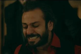 😭