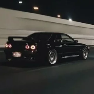 ⚫