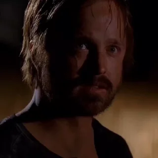 😢