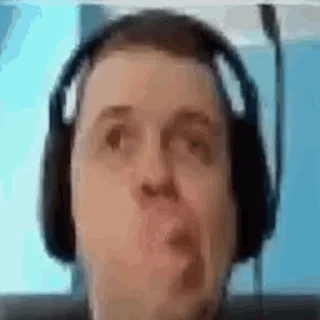 😗