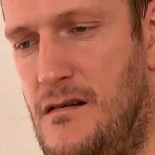 😖