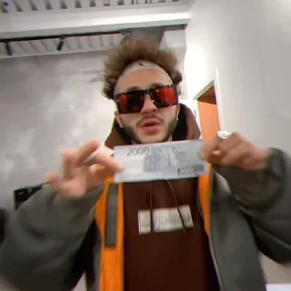 💵