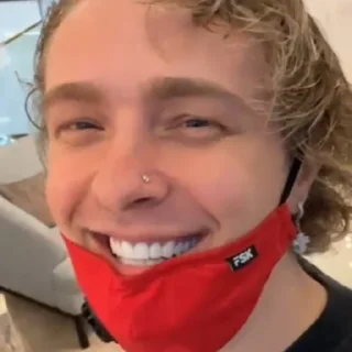 😁