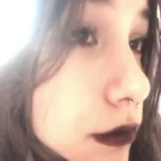 😘