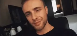 🤩