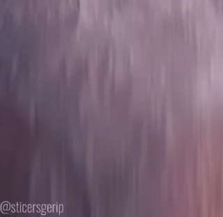 😱