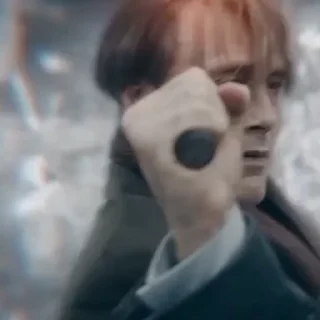 🎬