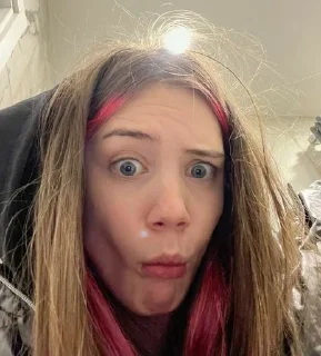 😶