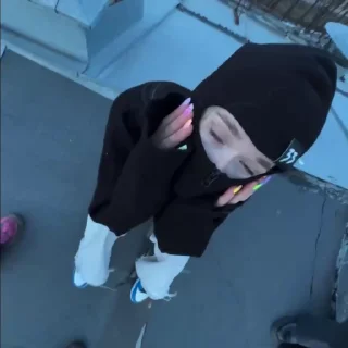 😊
