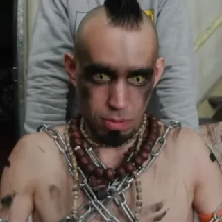😳