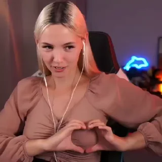 🥰