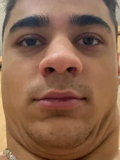 🗿