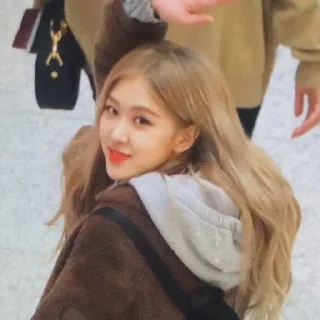 😘