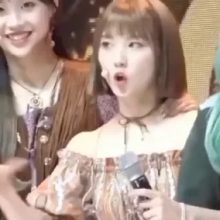 🐸