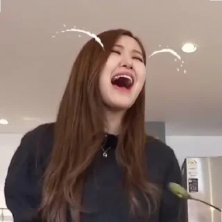 😭