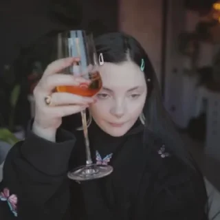 🍷