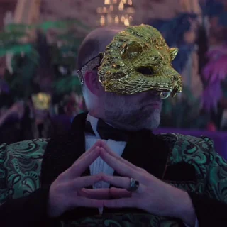 👑