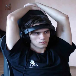 😐