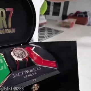 🤯