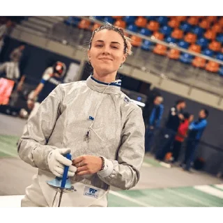 🤺