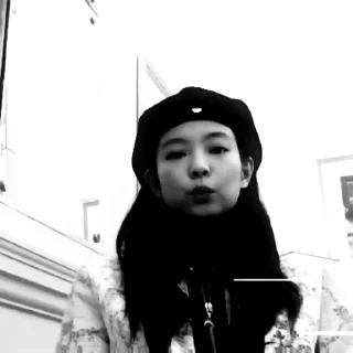 jennie @lisaandmaryel :: @fStikBot