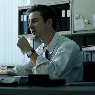 🤨
