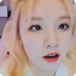 ⚡