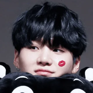 😽