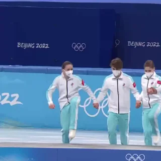 🥇