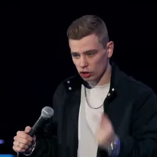 🤘