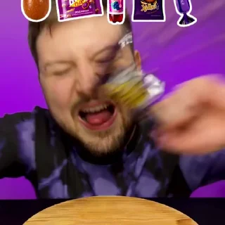 😝